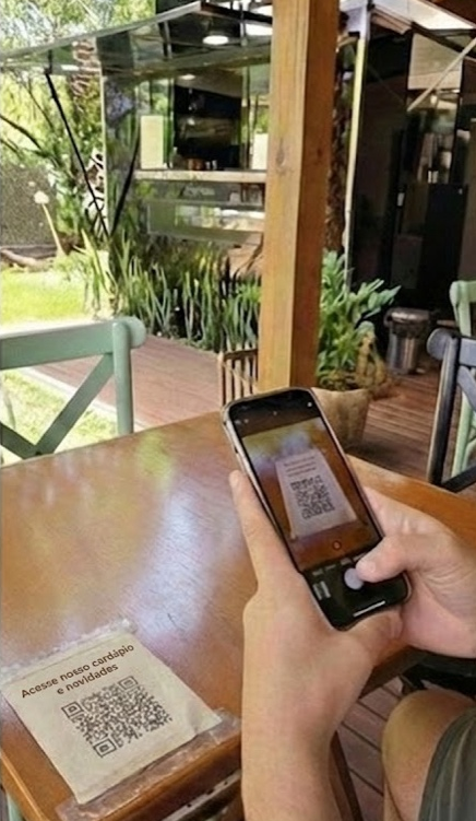 Leitura do QR Code na mesa